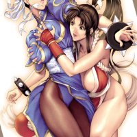 Shiranui Mai and Chun-Li